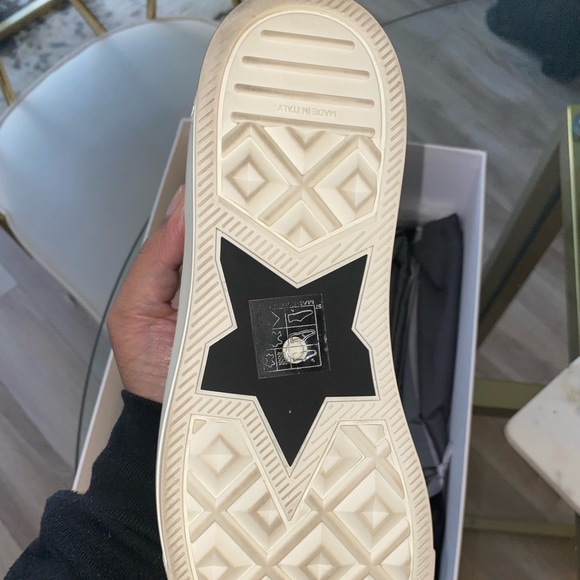 Christian Dior Walk n Dior Sneakers Size 9 - Picture 4 of 6